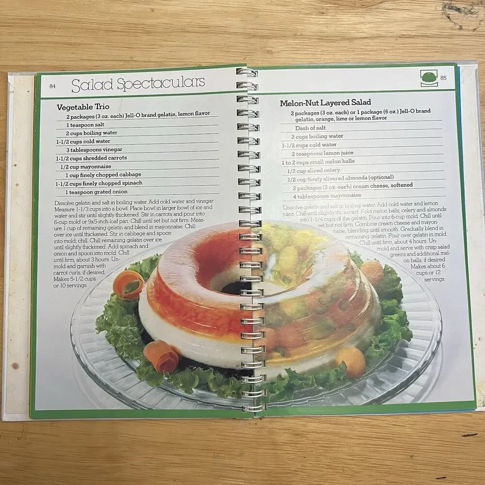 Vintage 1981 Joys Of JELLO Cookbook Loads of Recipes General Foods Spiral Bound